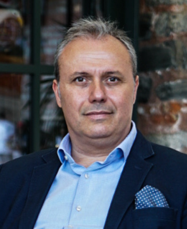 Önder Eker